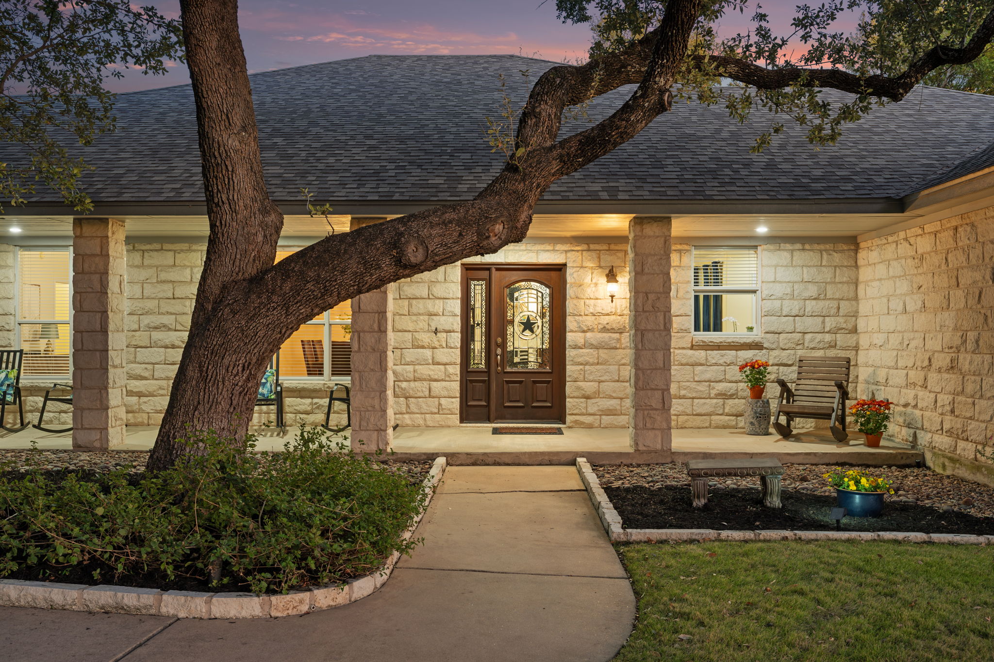 109 Ridge View Drive Georgetown, TX 78628 - Photo 5 of 40