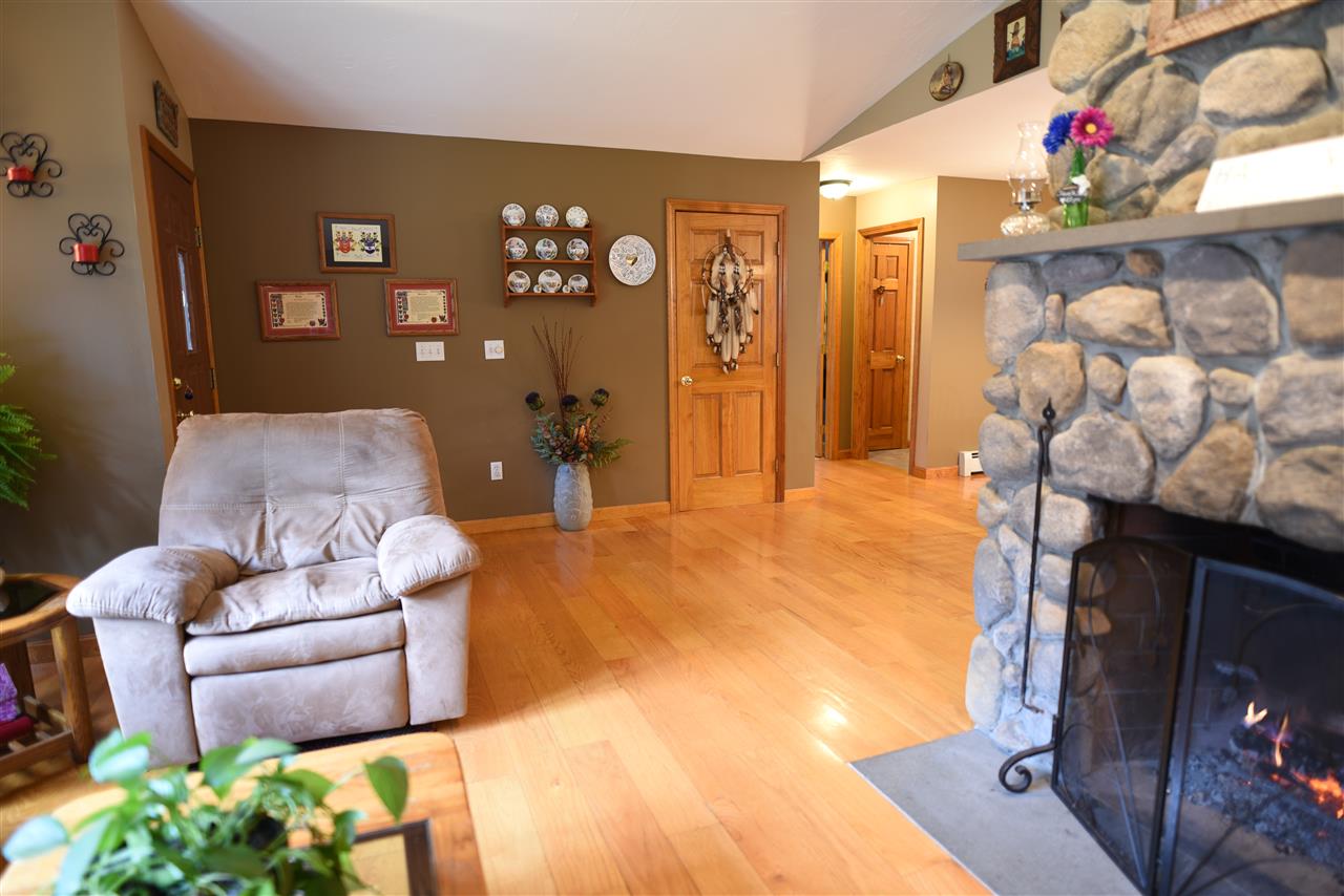 205 Bee Hole Road Loudon, NH 03307 - Photo 8 of 34