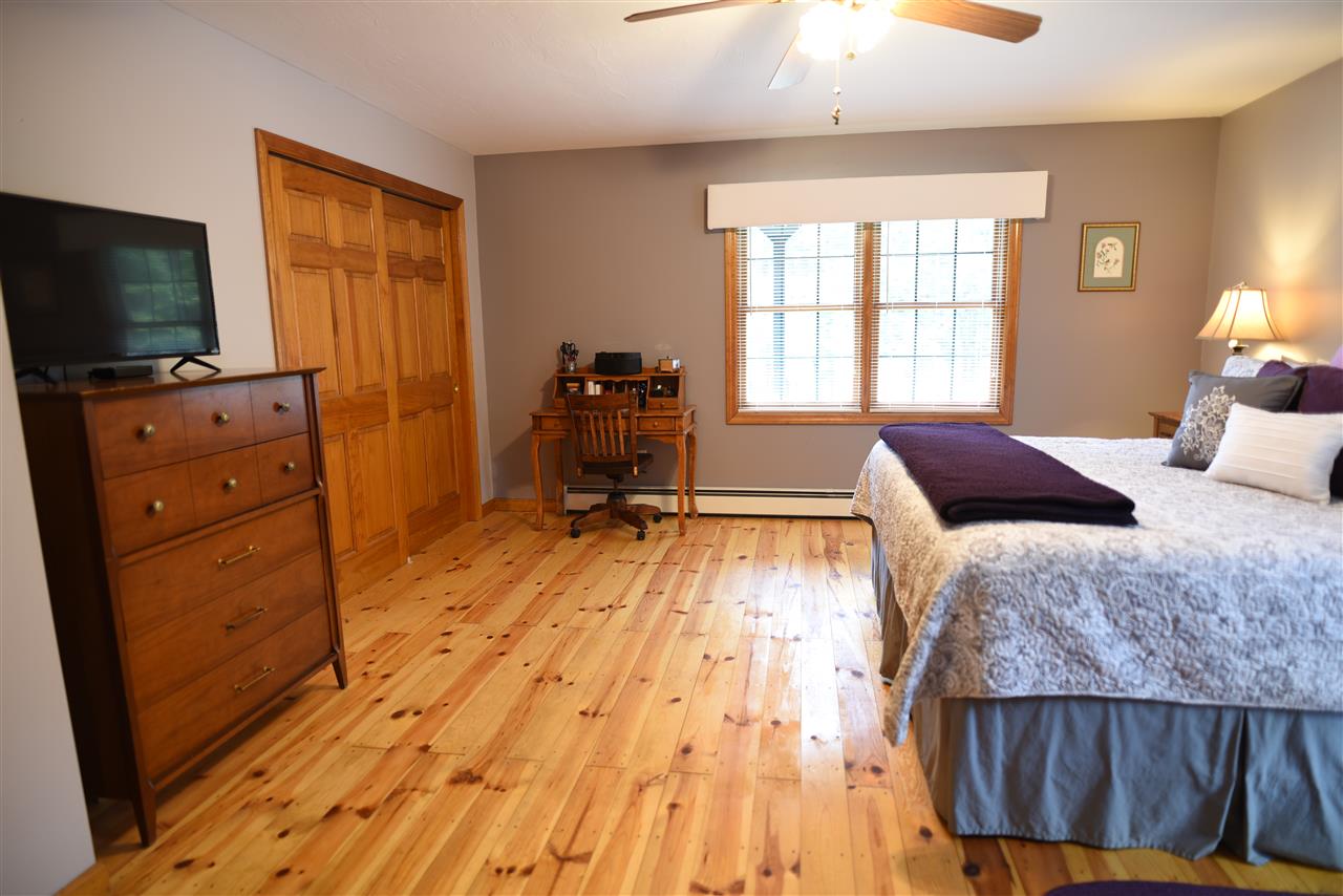 205 Bee Hole Road Loudon, NH 03307 - Photo 10 of 34