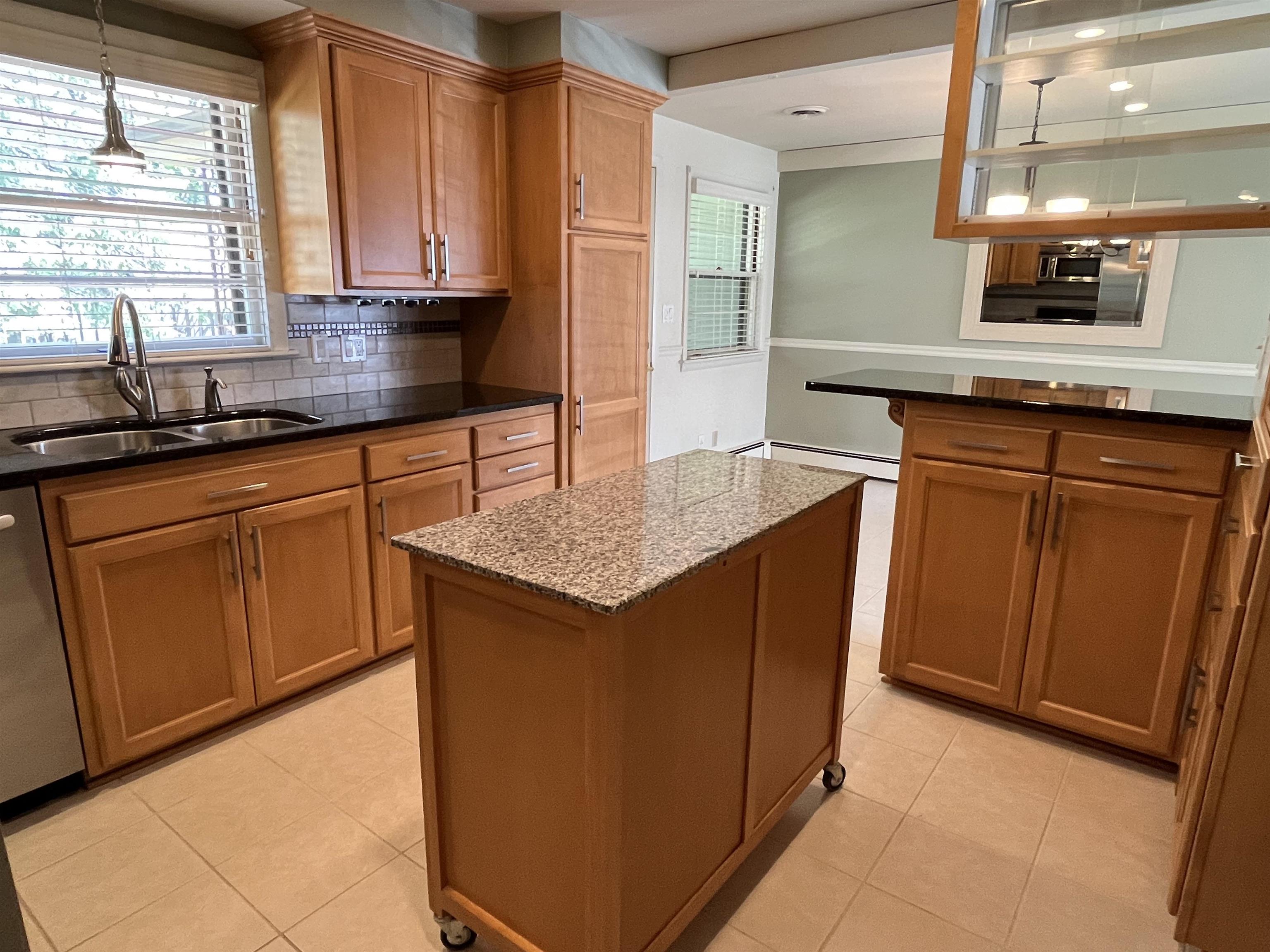 2750 West 8th Street Appleton, WI 54914 - Photo 4 of 20