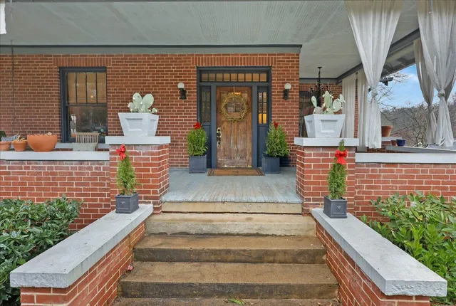 $385,000 | 3007 Campbell Street, Chattanooga, TN 37406