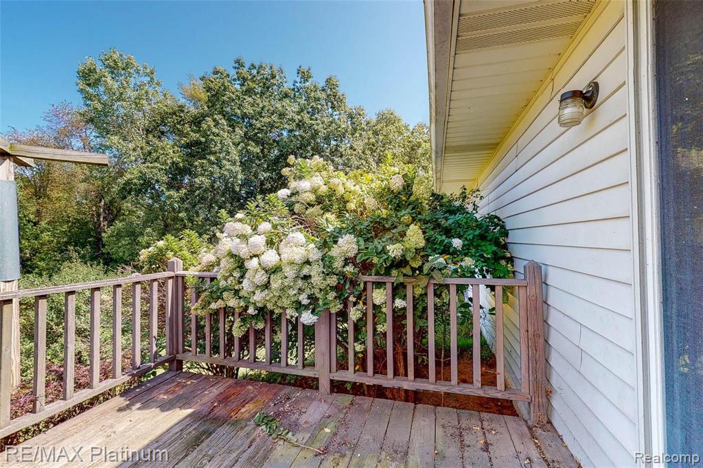 7498 Silver Lake Road Linden, MI 48451 - Photo 57 of 59