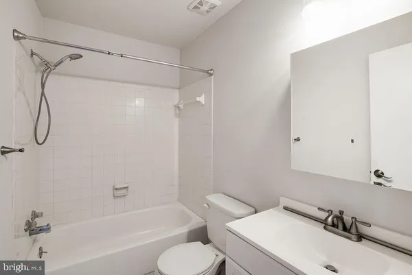 $259,900 | 4504 Ruston Place, Unit 41M, Waldorf, MD 20602