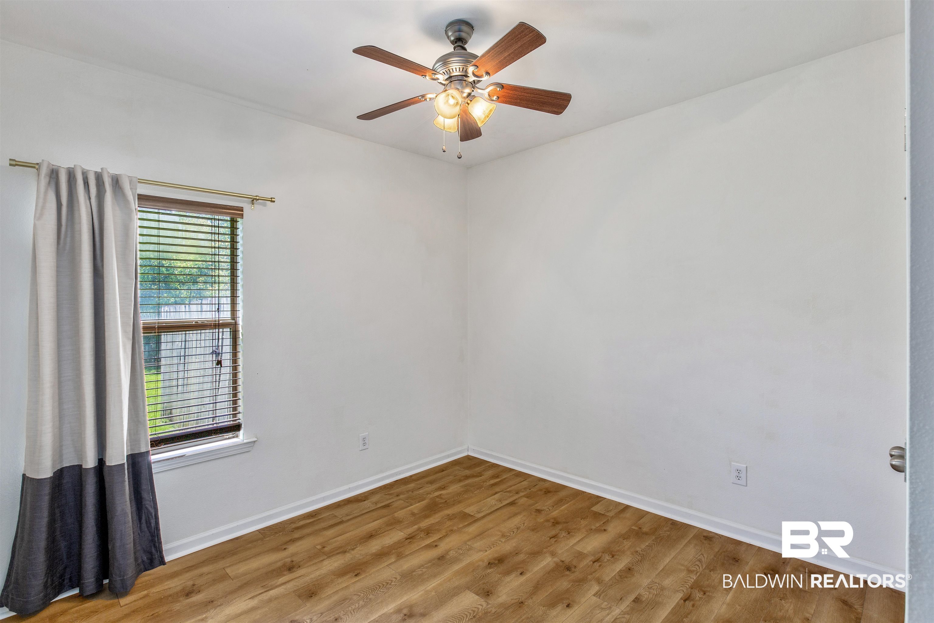 10256 Fionn Loop Daphne, AL 36526 - Photo 19 of 36