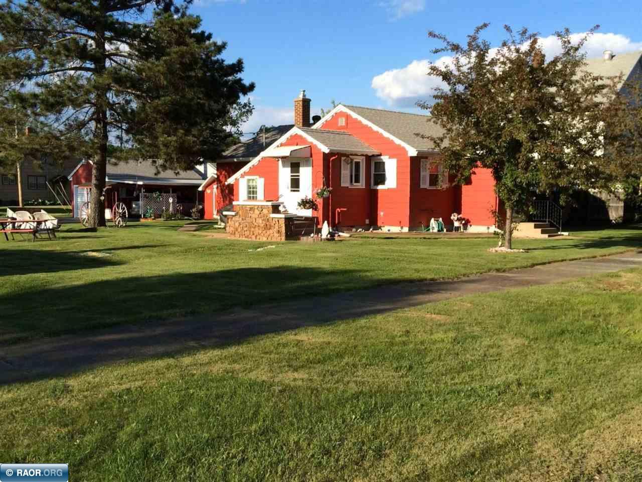 204 8th Street Southwest Chisholm, MN 55719 - Photo 17 of 19