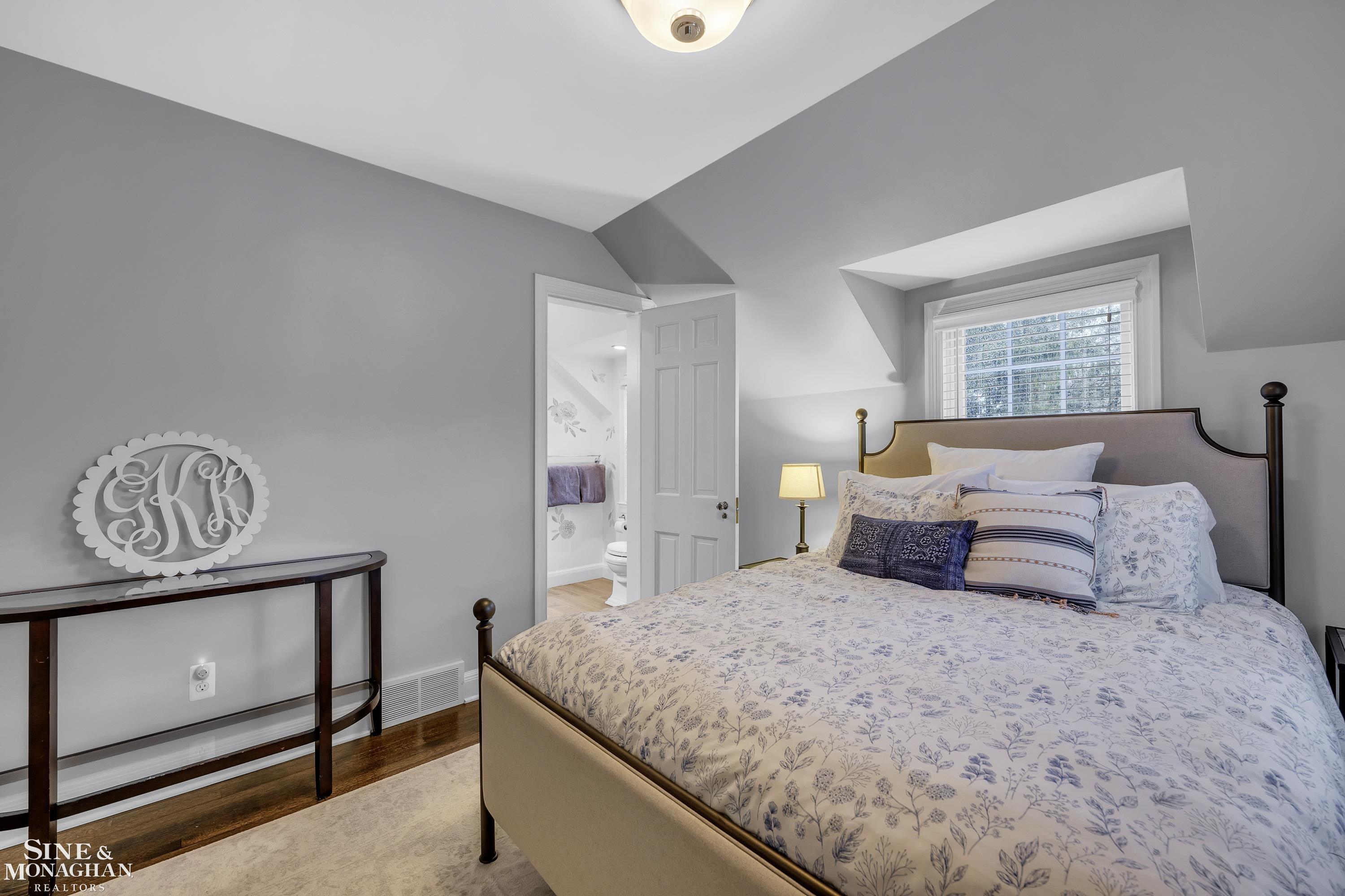 276 Cloverly Road Grosse Pointe Farms, MI 48236 - Photo 43 of 75
