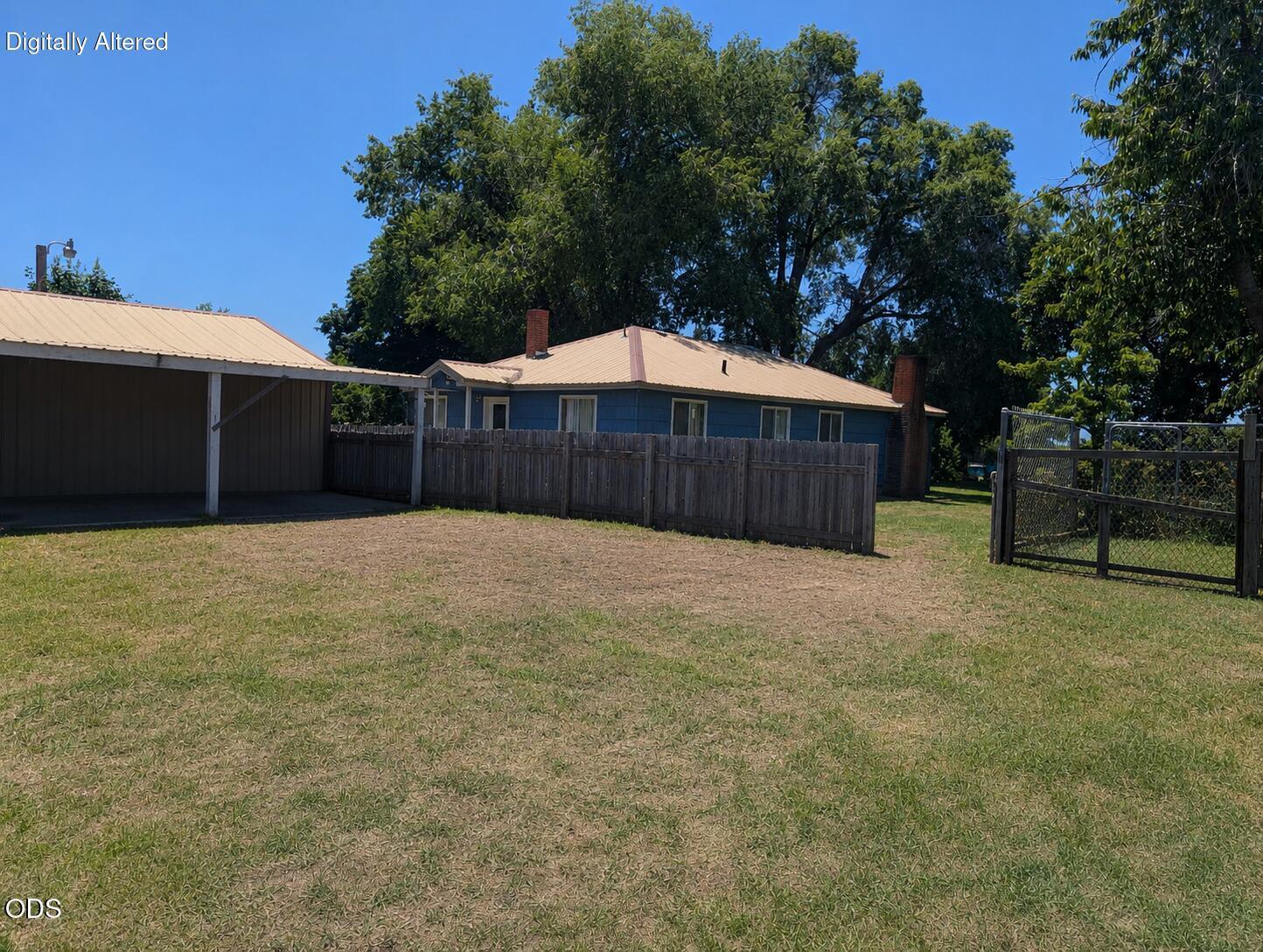 37419 Modoc Point Road Chiloquin, OR 97624 - Photo 3 of 10