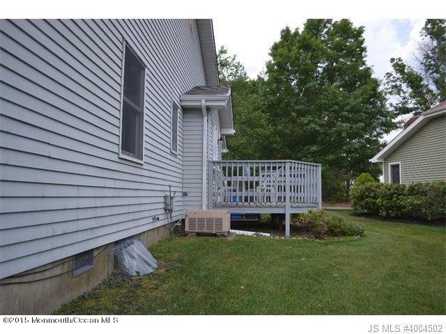 7 Fir Road, Unit 5 Manahawkin, NJ 08050 - Photo 4 of 24 3