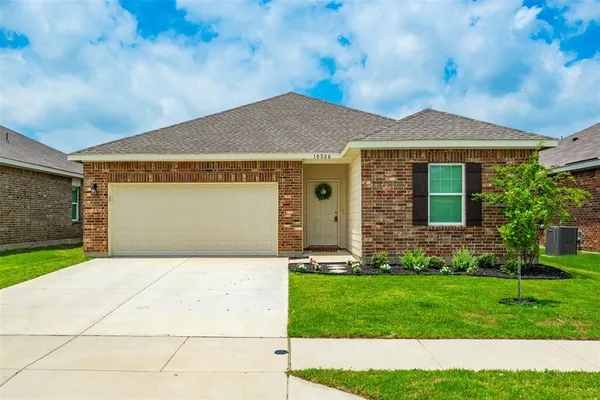 $299,000 | 10280 Jameson Lane, Fort Worth, TX 76036