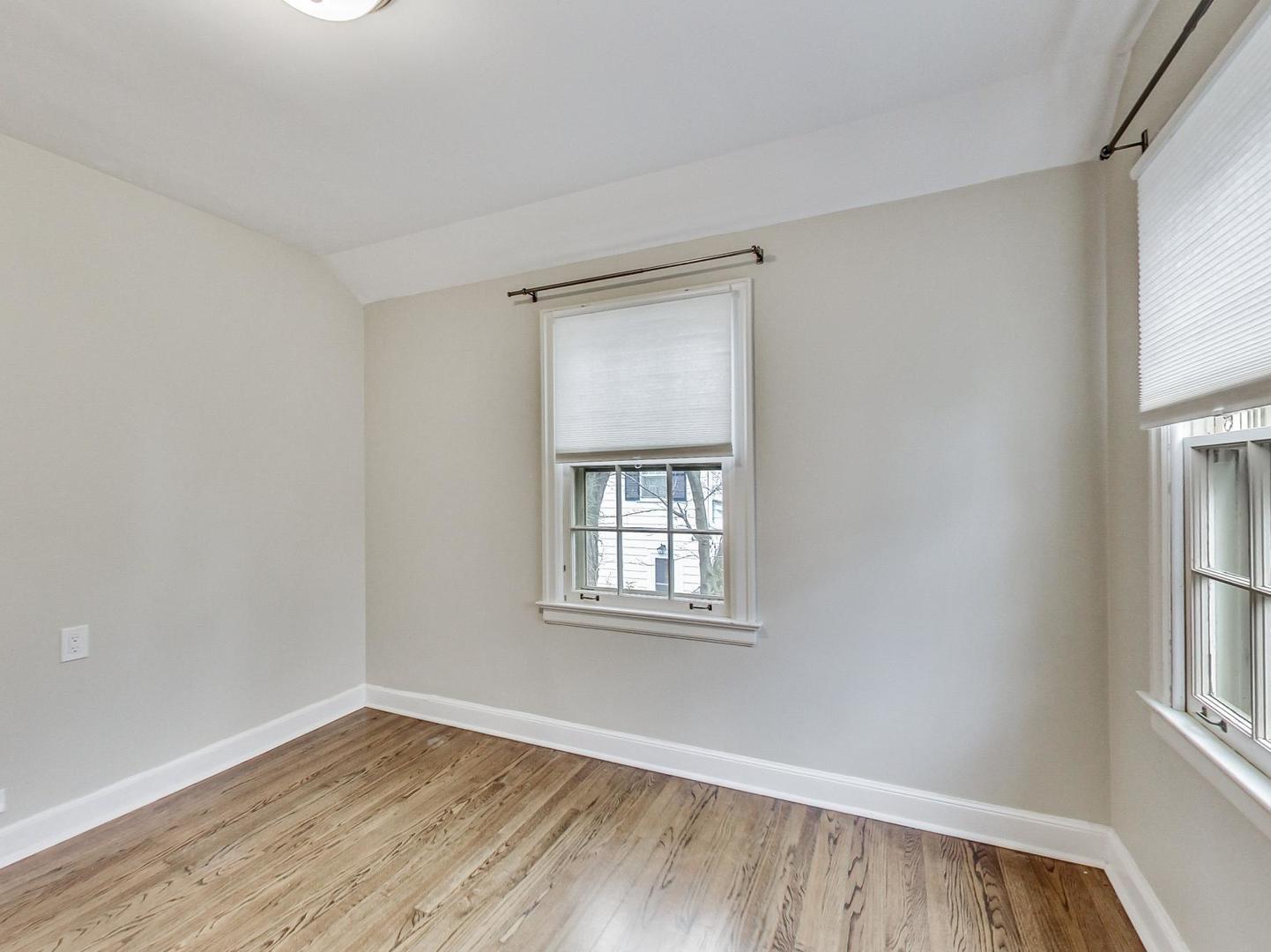 2929 Indianwood Road Wilmette, IL 60091 - Photo 25 of 28