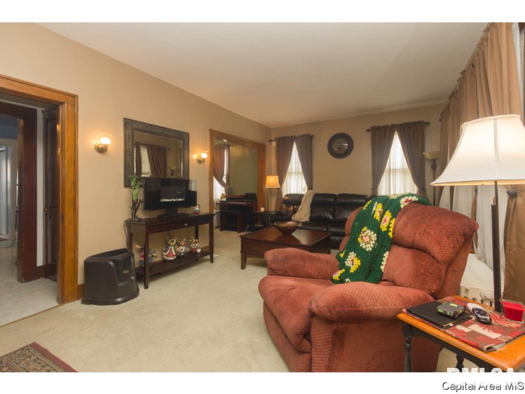 1430 South 4th Street Springfield, IL 62703 - Photo 4 of 33