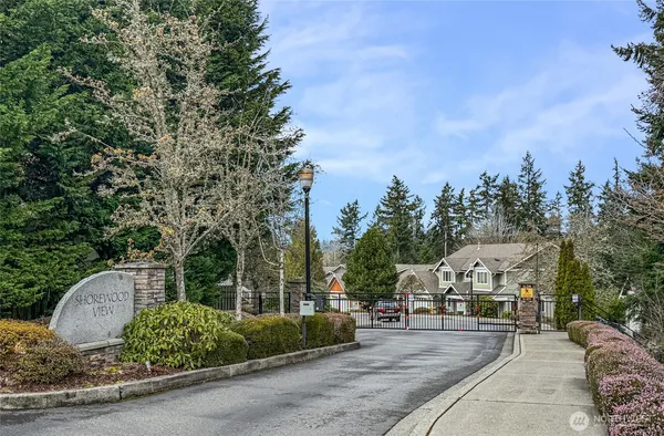 $1,500,000 | 12235 15th Avenue Southwest, Burien, WA 98146