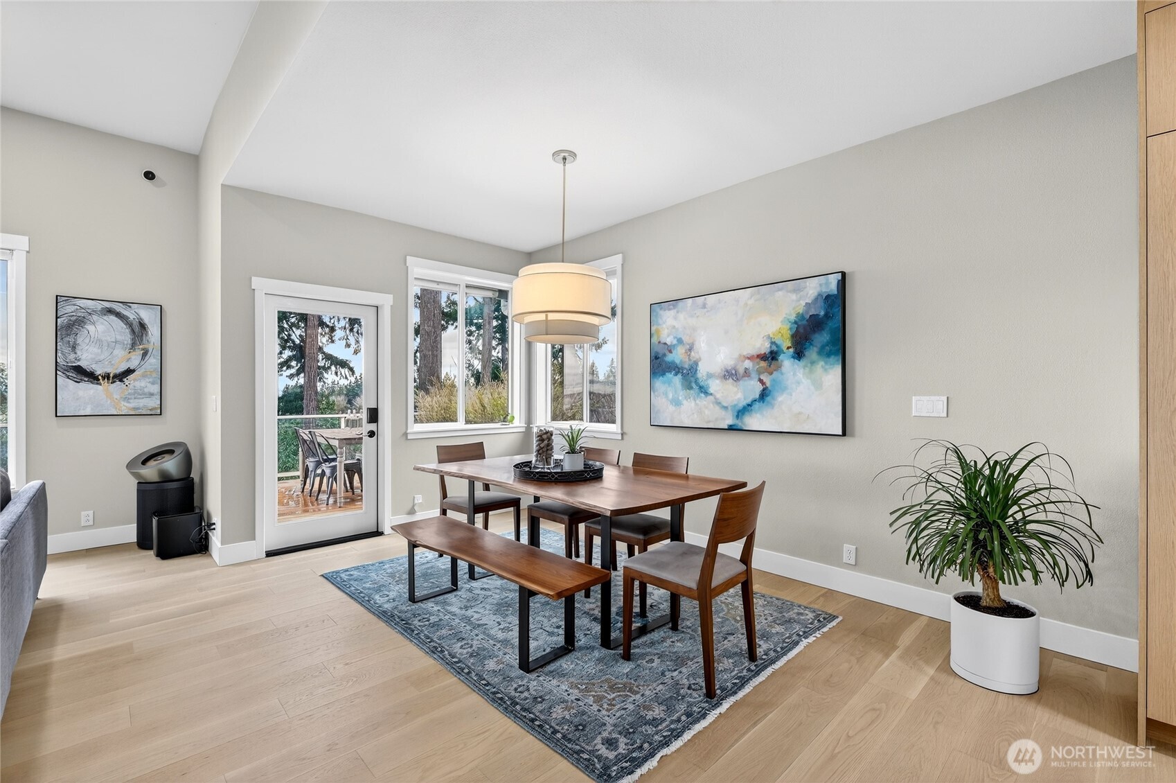 12235 15th Avenue Southwest Burien, WA 98146 - Photo 7 of 30