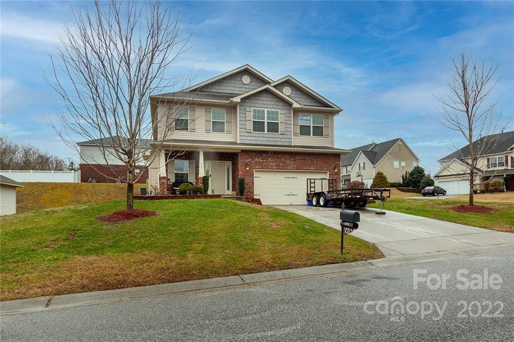 688 Winding Branch Road Rock Hill, SC 29732 - Photo 3 of 38 a front view of a house with garden
