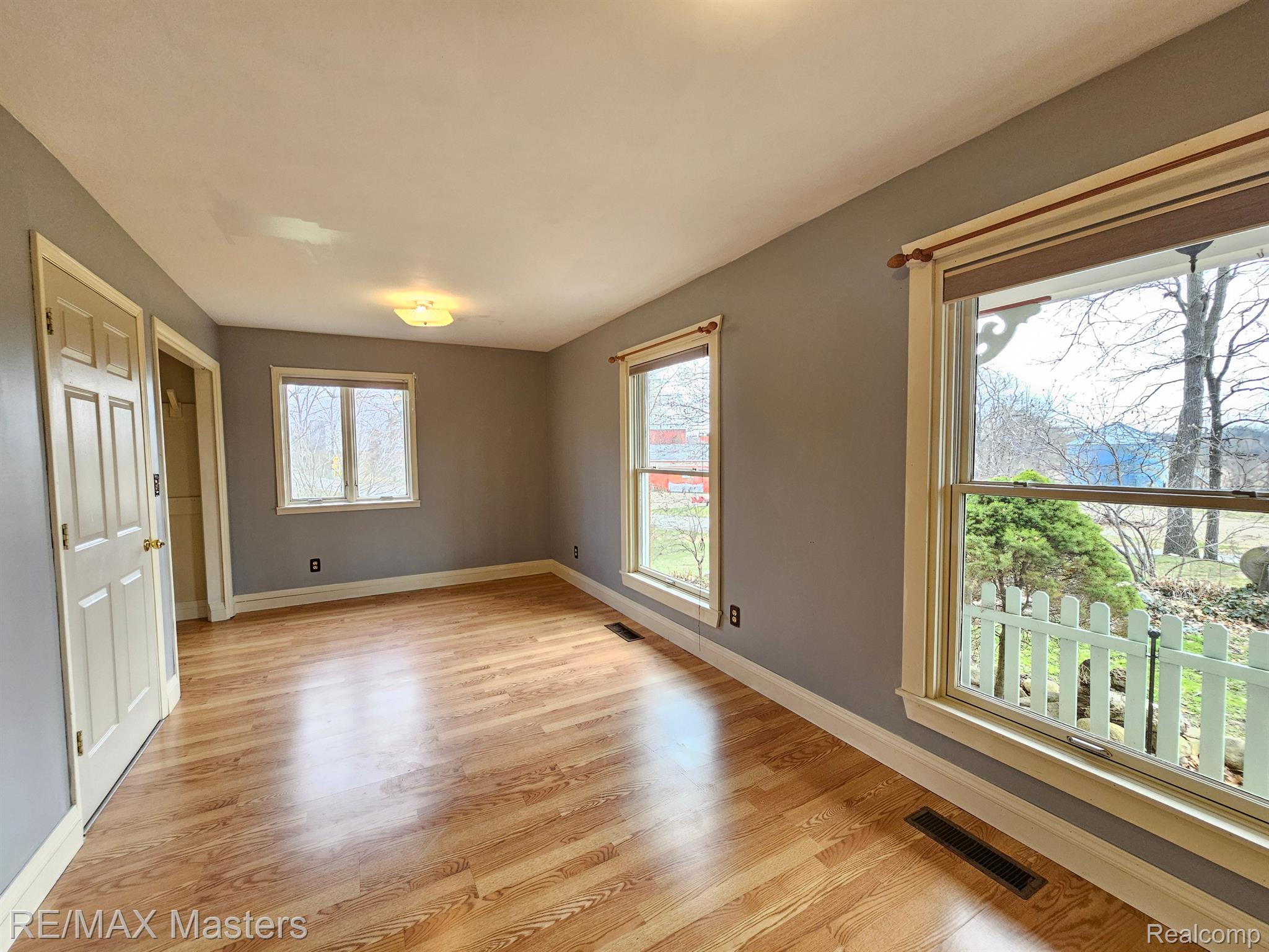 4845 Maple Lane Road Rives Junction, MI 49277 - Photo 28 of 68 Bedroom 2