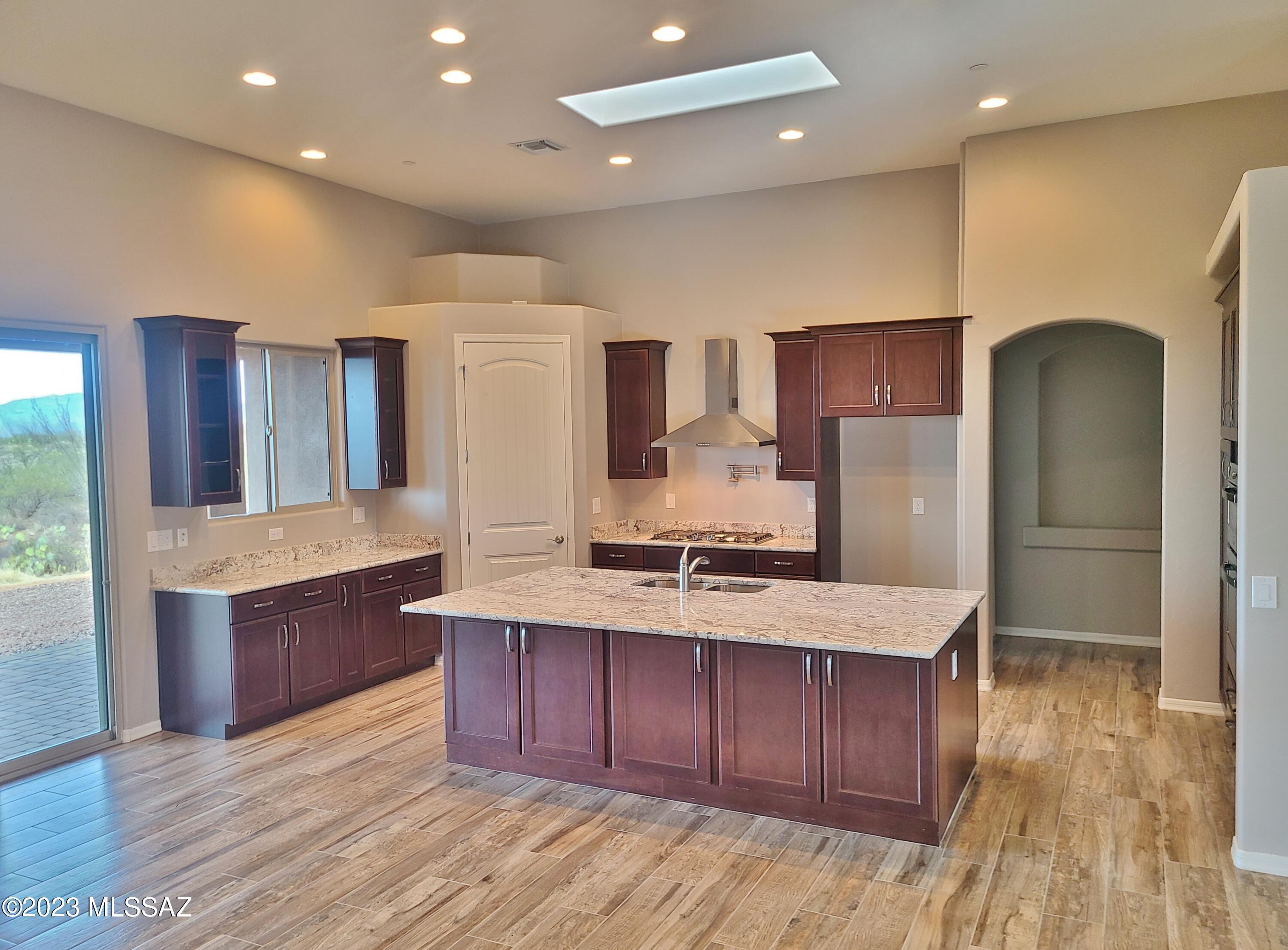 18537 South Ava Ridge Place Vail, AZ 85641 - Photo 6 of 39 Gallery Image 6