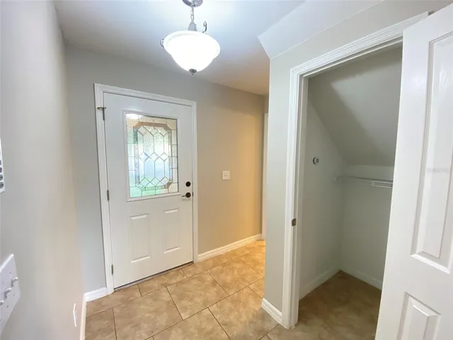 $2,295 | 13838 Phoenix Drive, Orlando, FL 32828