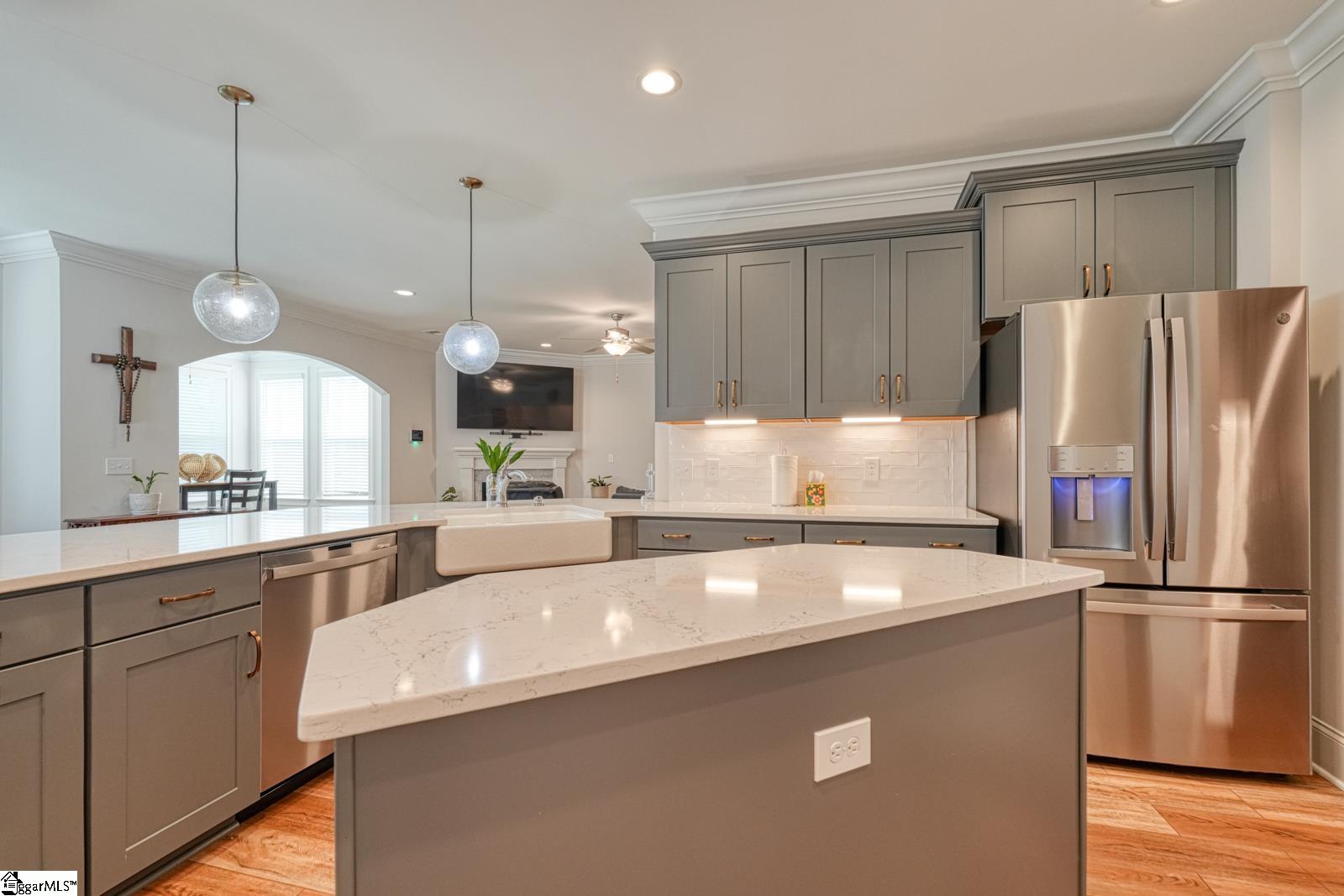 201 Tyrian Drive Greenville, SC 29607 - Photo 15 of 50