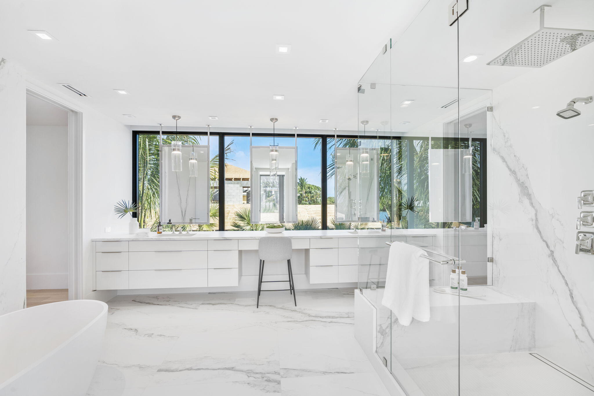 2291 Ibis Isle Road East Palm Beach, FL 33480 - Photo 15 of 32 45-web-or-mls-DSC03650