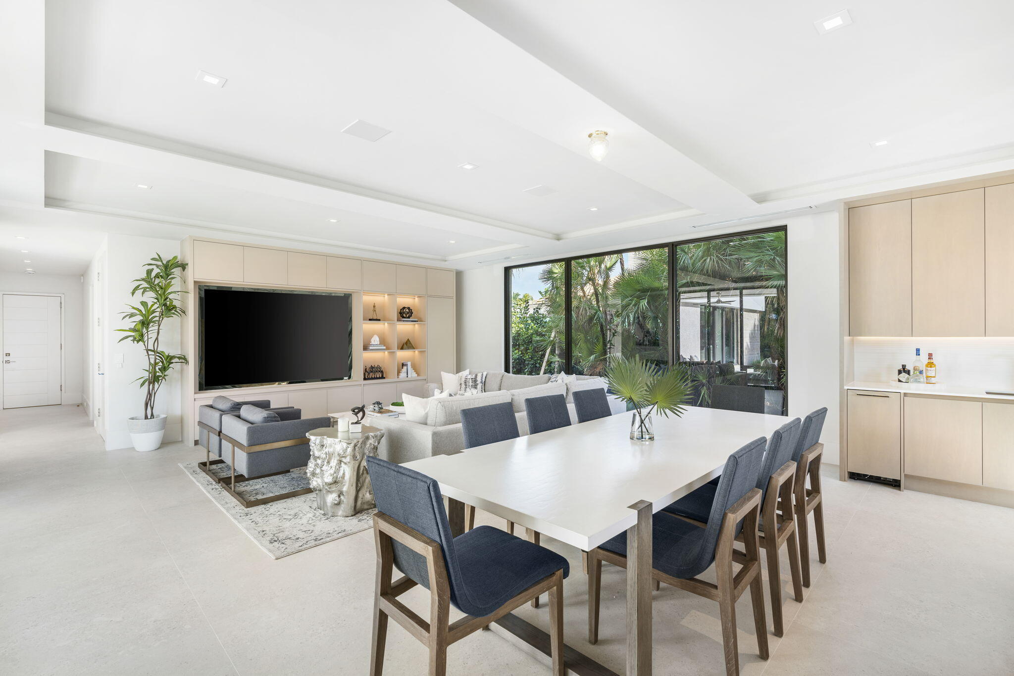 2291 Ibis Isle Road East Palm Beach, FL 33480 - Photo 9 of 32 15-web-or-mls-DSC03554