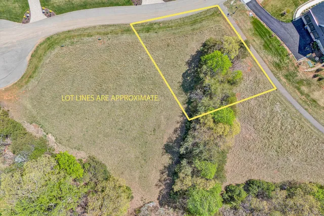 $69,900 | Lot 30 Harbour Crossing Drive, Moneta, VA 24121