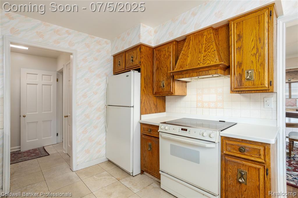 17 Colonial Road Grosse Pointe Shores, MI 48236 - Photo 14 of 50 Gallery Image 14