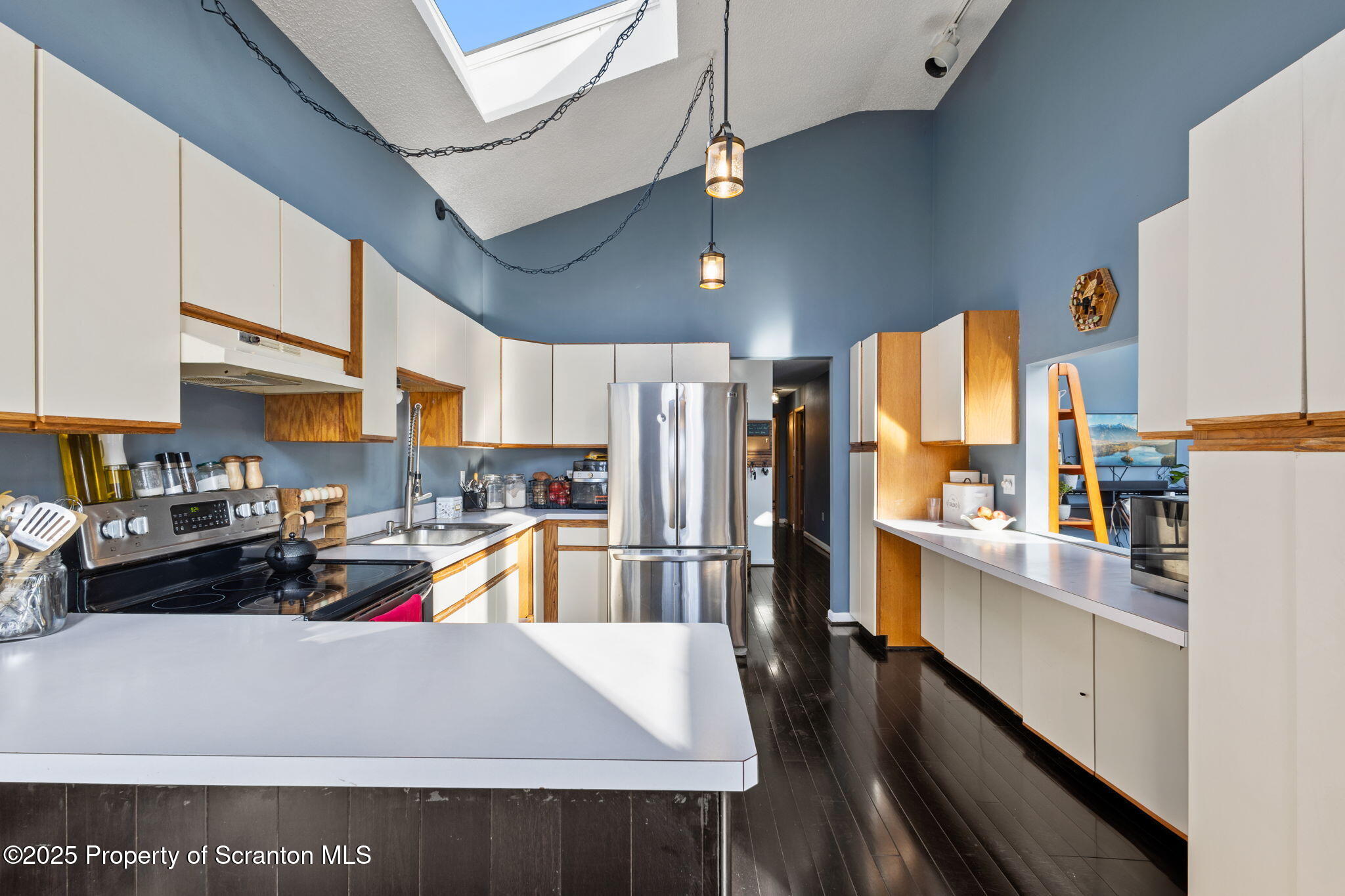 20 2nd St Spring Brook Moscow, PA 18444 - Photo 11 of 56 Kitchen