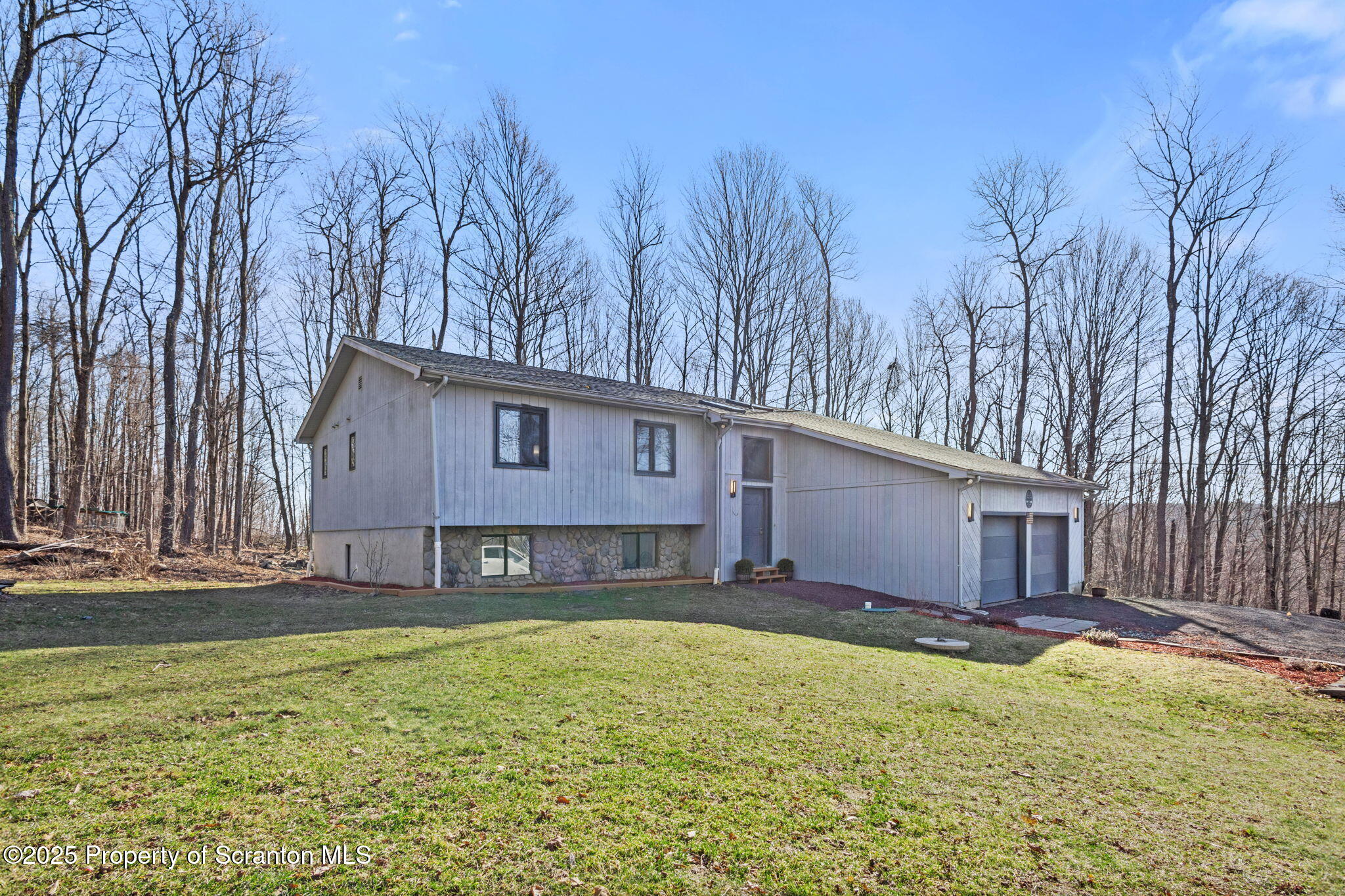 20 2nd St Spring Brook Moscow, PA 18444 - Photo 3 of 56 Side