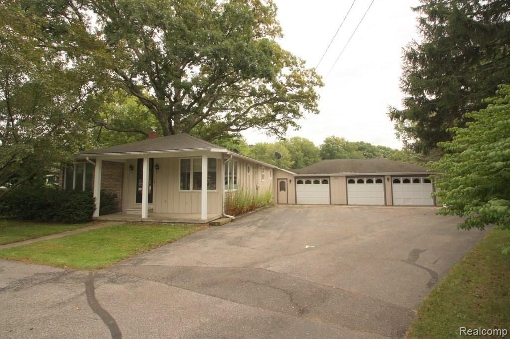 3175 North River Road Fort Gratiot, MI 48059 - Photo 10 of 25 10.JPG