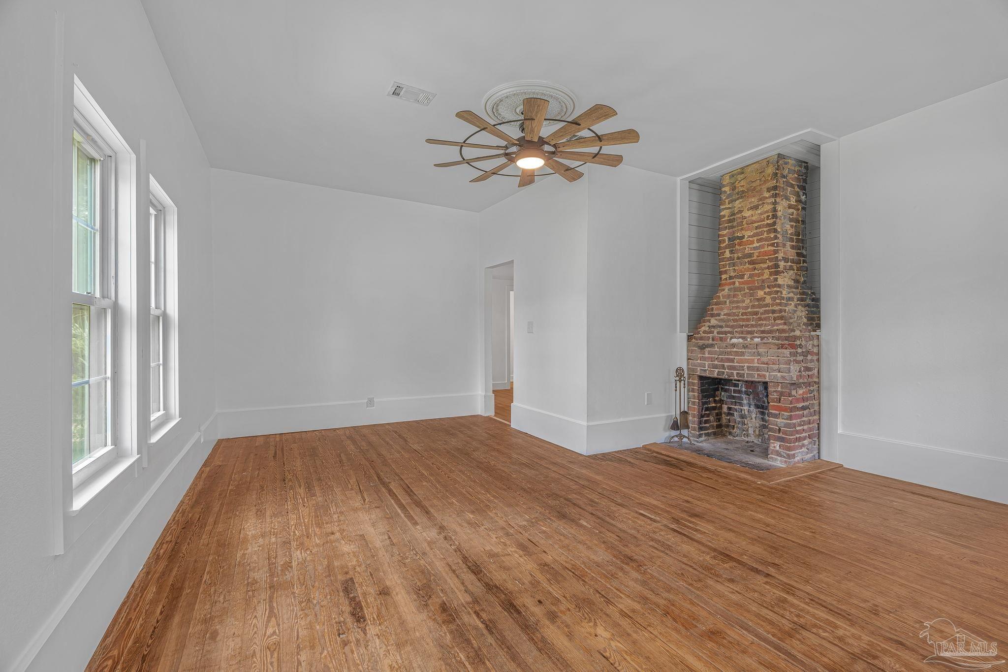 6731 Berryhill Road Milton, FL 32570 - Photo 9 of 42 Gallery Image 9