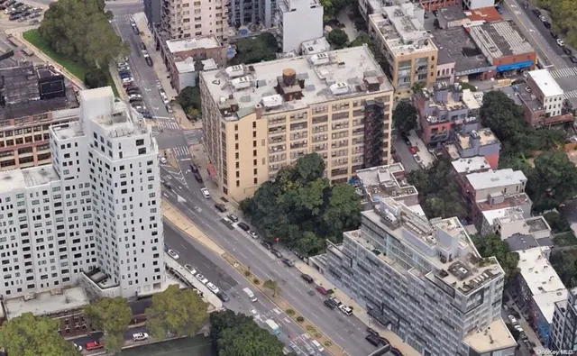 $2,010,350 | 63 Flatbush Ave Extension | Downtown Brooklyn