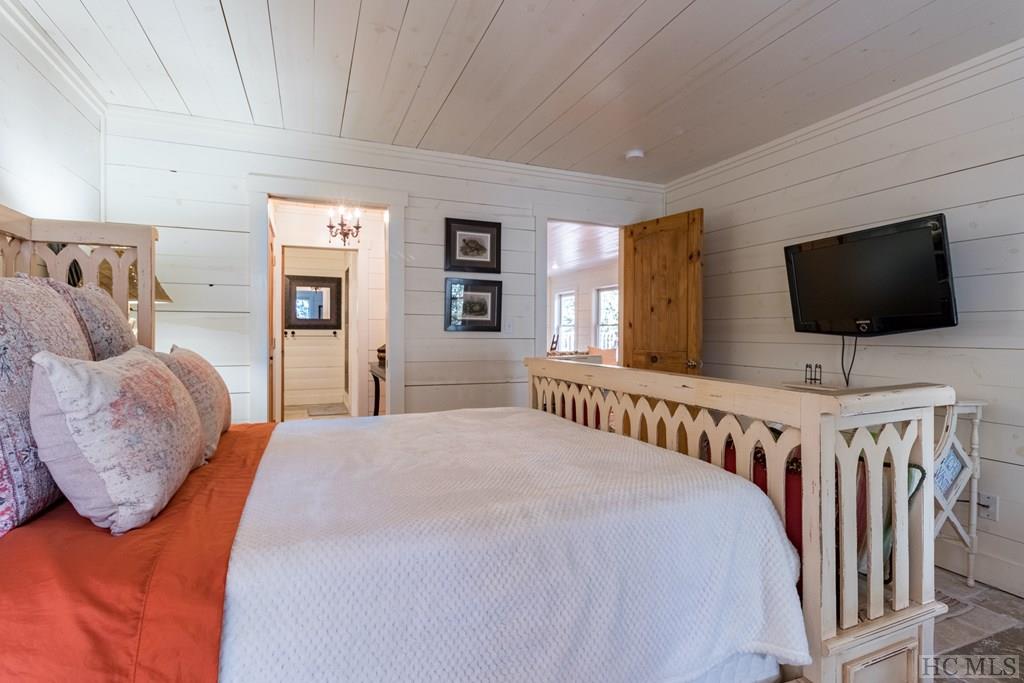 410 Upper Lake Road Highlands, NC 28741 - Photo 36 of 50 Gallery Image 36