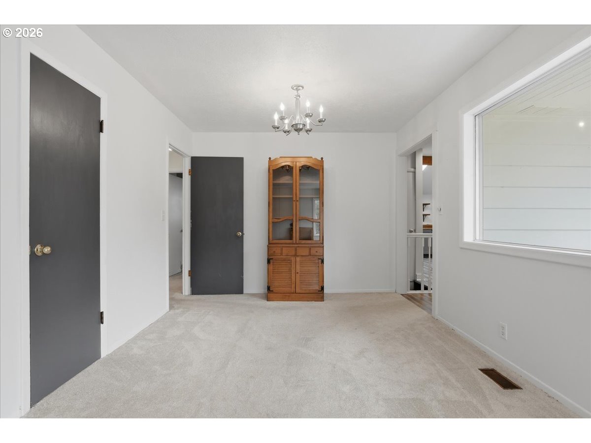 10834 Southeast Long Street Portland, OR 97266 - Photo 11 of 38