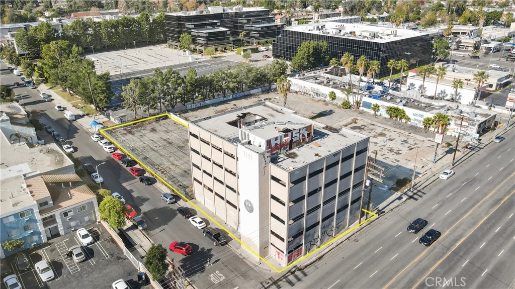 7101 North Sepulveda Blvd  