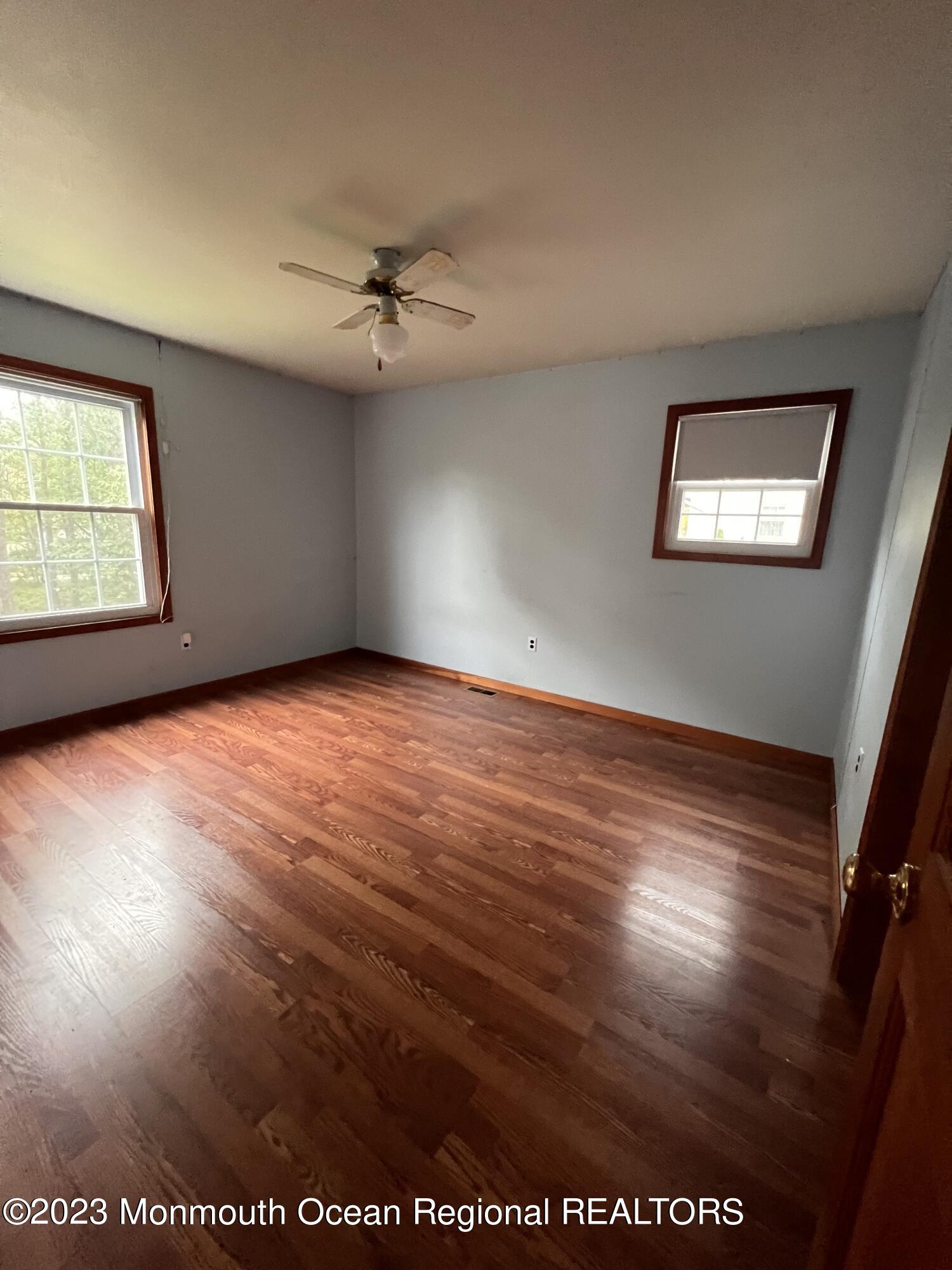 10 Feathertree Court Howell, NJ 07731 - Photo 15 of 21 2nd bedroom