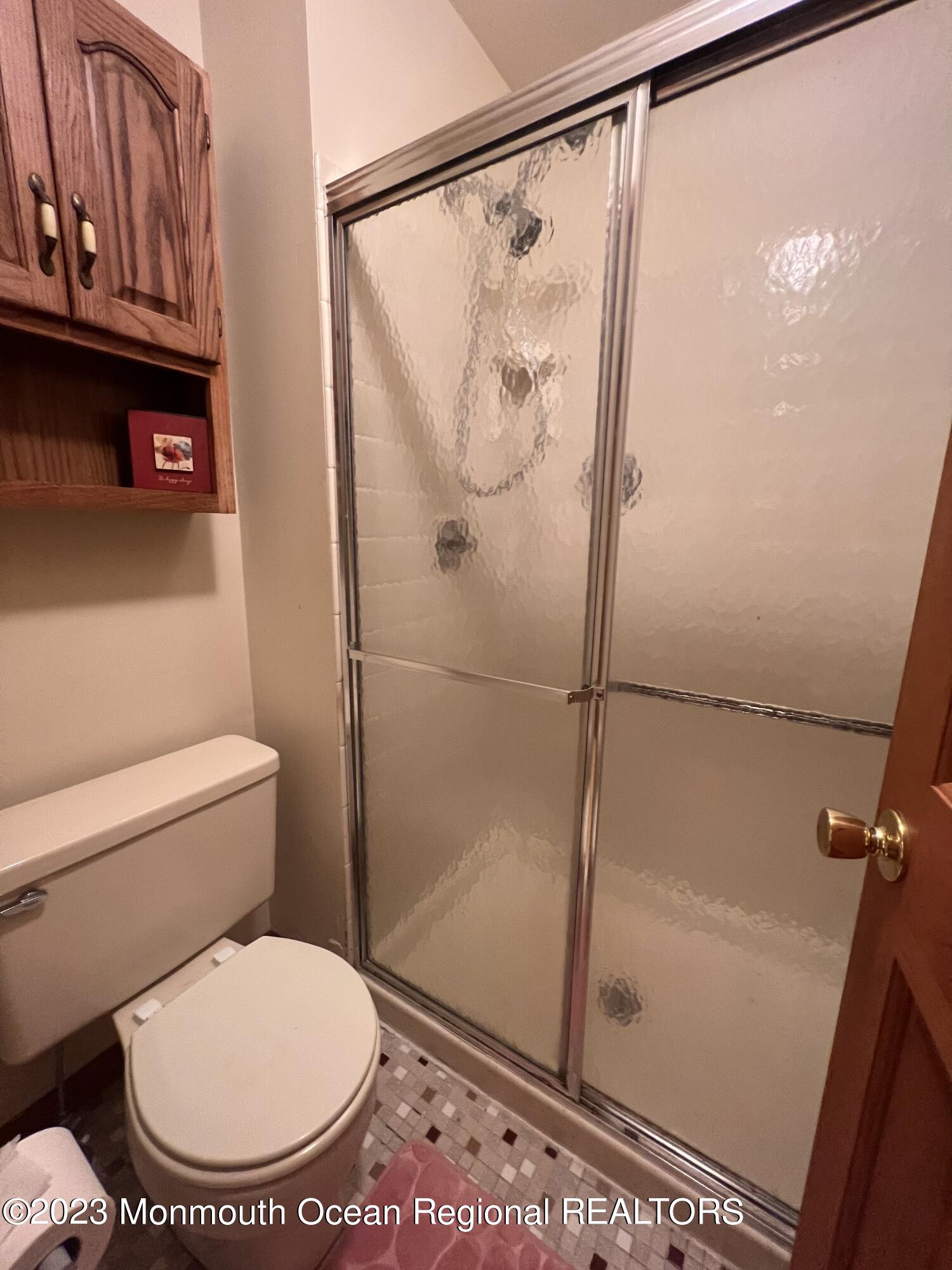 10 Feathertree Court Howell, NJ 07731 - Photo 16 of 21 Full Bath