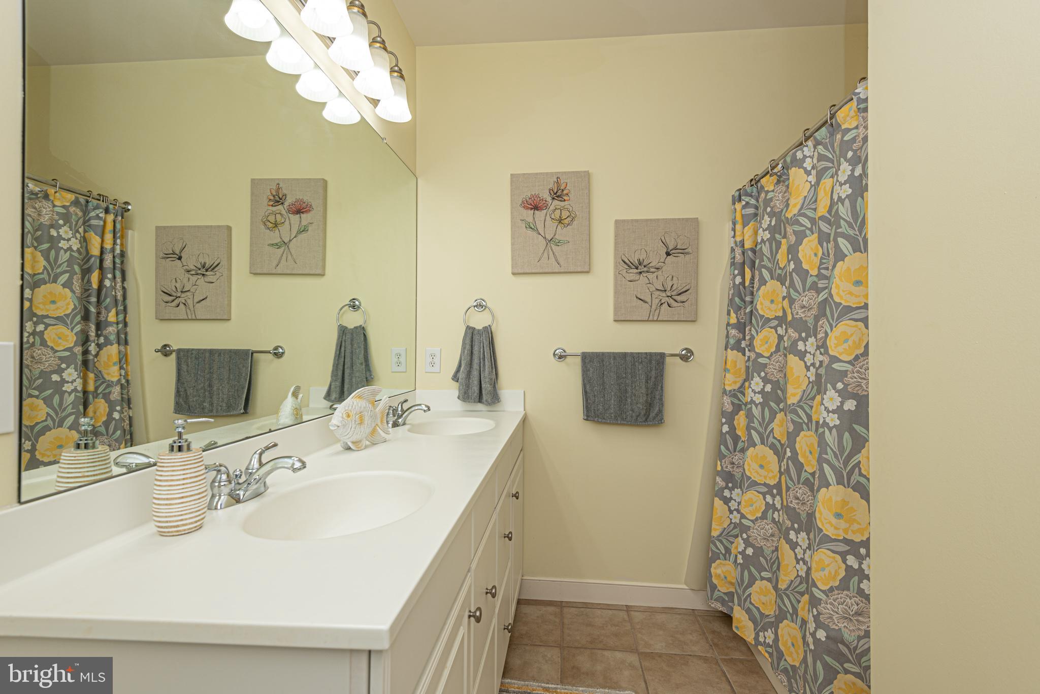 30611 Cedar Neck Road, Unit 2103 Ocean View, DE 19970 - Photo 30 of 44 Shower in Owner's Suite