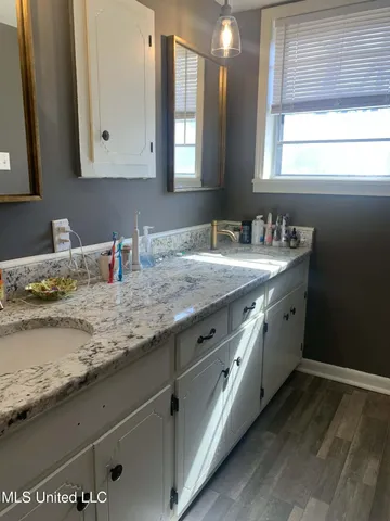 $230,000 | 621 Middleton Road, Winona, MS 38967