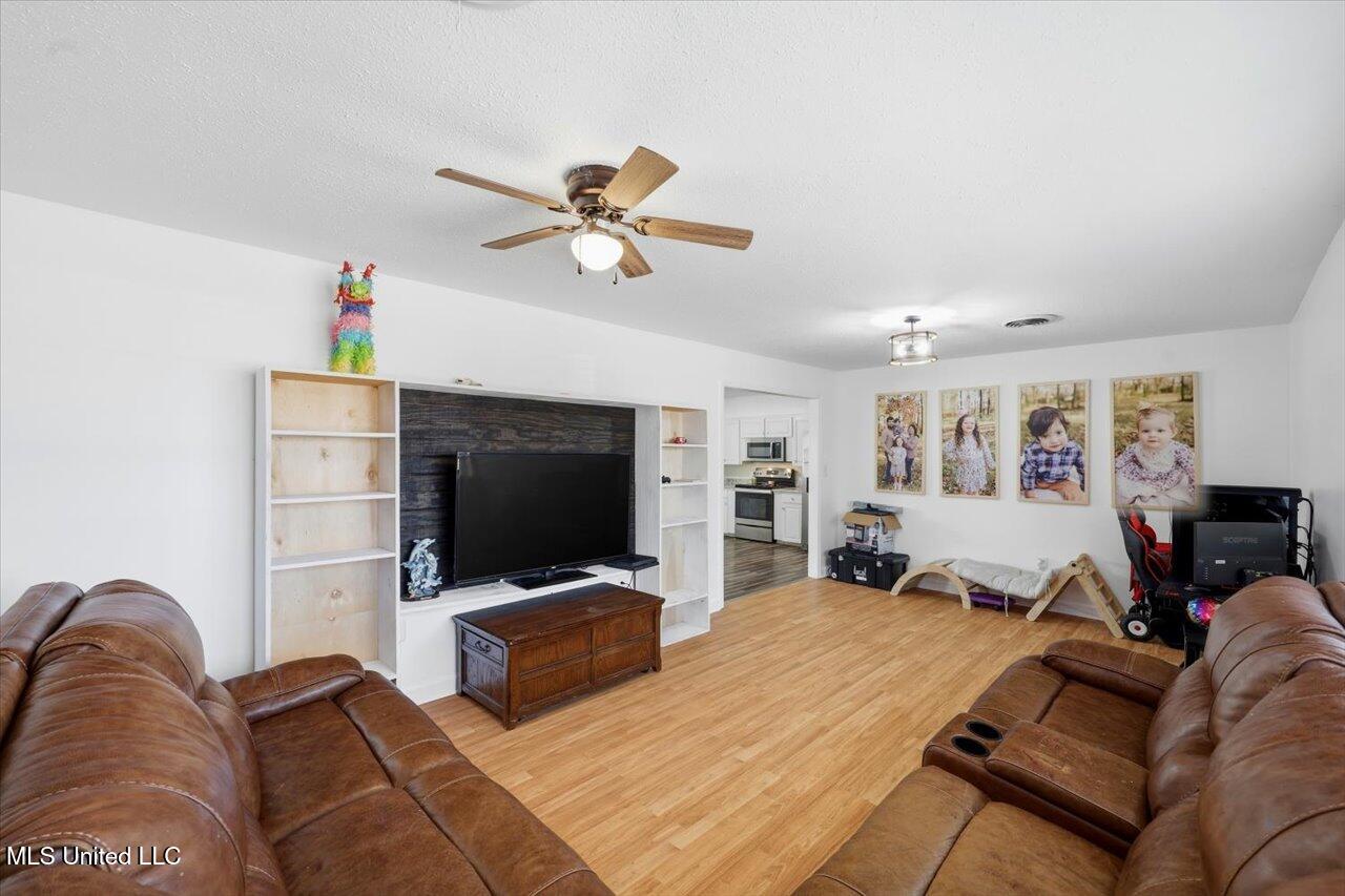 621 Middleton Road Winona, MS 38967 - Photo 19 of 33 20-621 Middleton Rd _ Home Tours MS