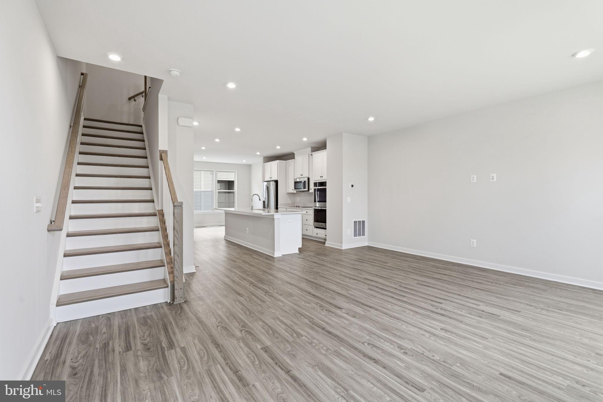 2118 Acadia Road Herndon, VA 20170 - Photo 14 of 49 Gallery Image 14