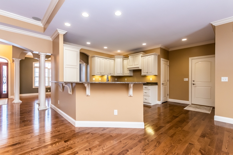 1816 Kern Road Washington, IL 61571 - Photo 19 of 50 Gallery Image 19