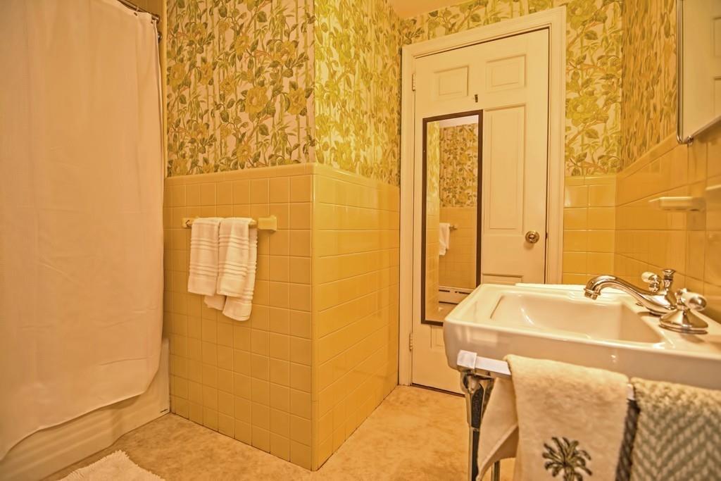 21 Pilgrim Road Melrose, MA 02176 - Photo 23 of 42 Gallery Image 23