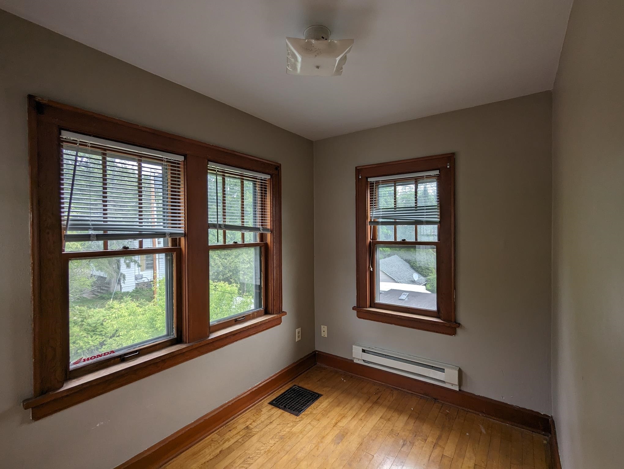 215 West Arrowhead Road Duluth, MN 55803 - Photo 9 of 20