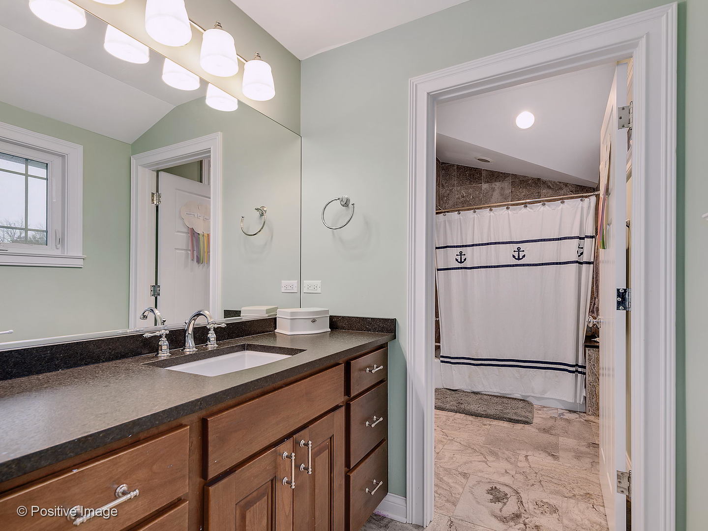 808 East Indiana Street Wheaton, IL 60187 - Photo 15 of 31
