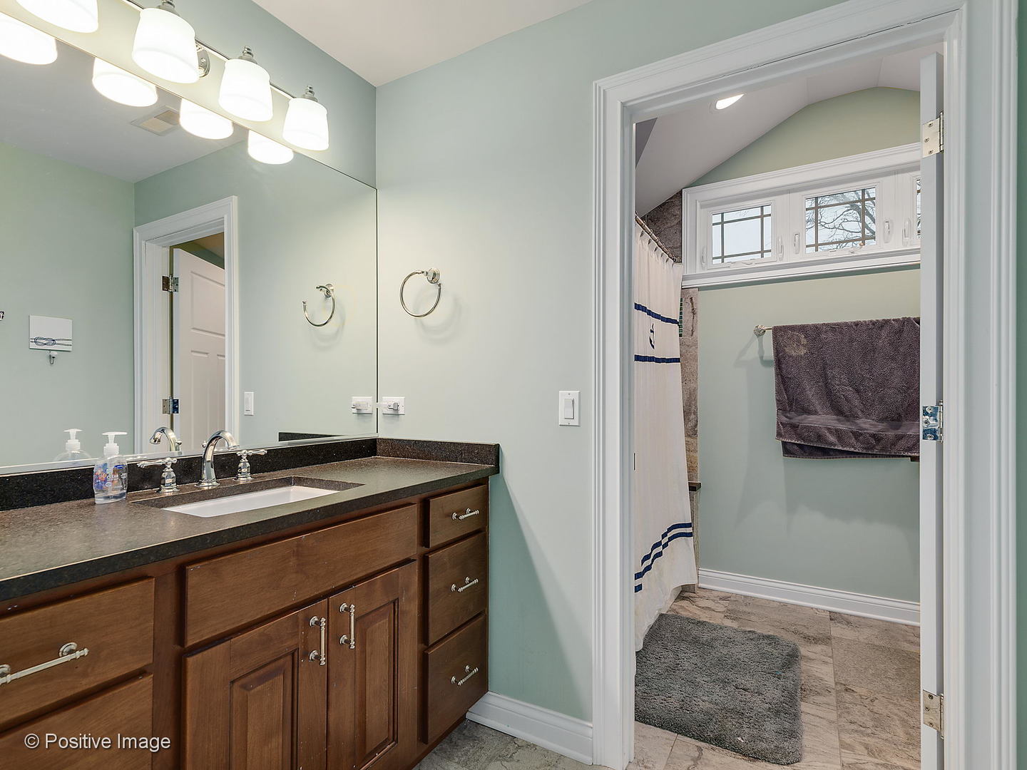 808 East Indiana Street Wheaton, IL 60187 - Photo 17 of 31