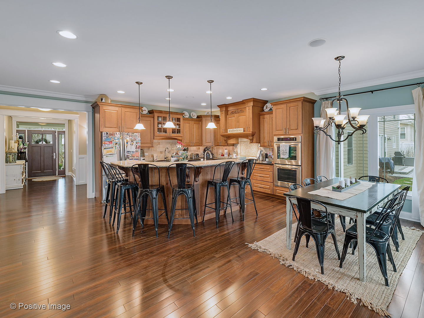 808 East Indiana Street Wheaton, IL 60187 - Photo 5 of 31