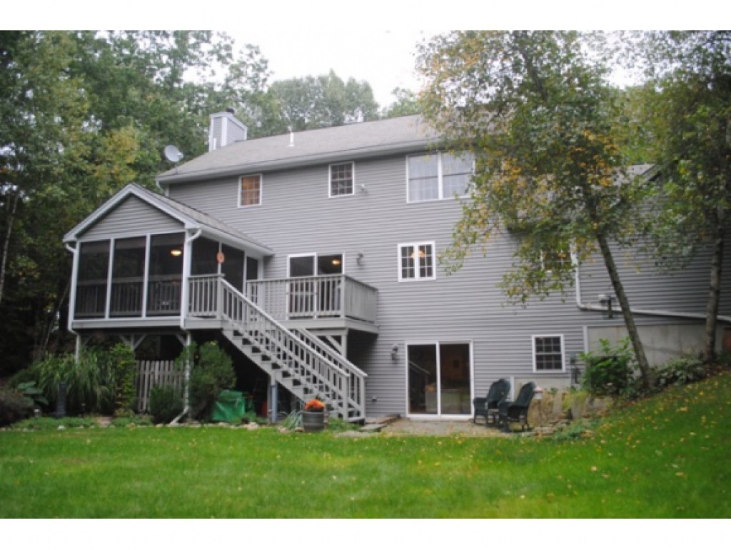 48 Noons Quarry Road Milford, NH 03055 - Photo 2 of 33