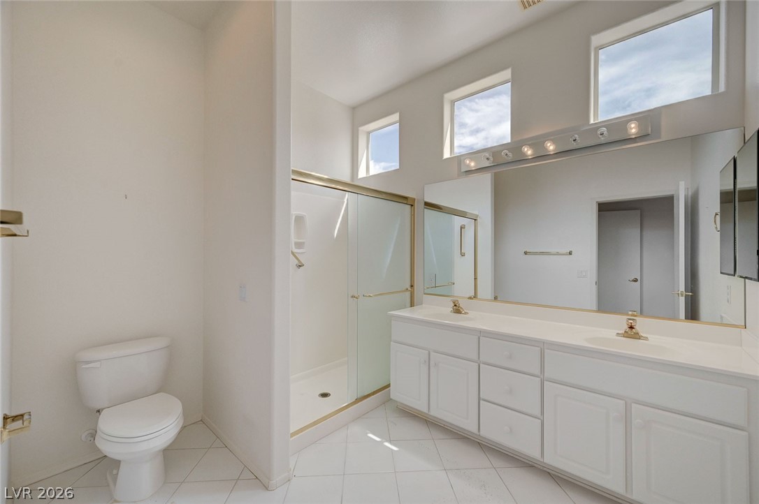 10121 Villa Ridge Drive Las Vegas, NV 89134 - Photo 45 of 81