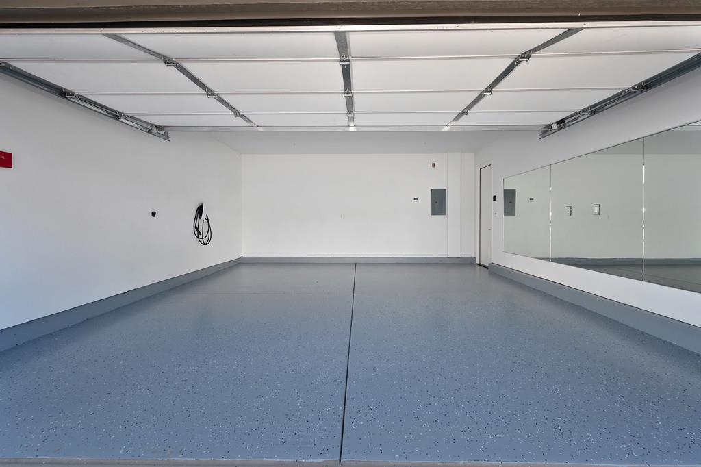 17500 Beachwood Road Lathrop, CA 95330 - Photo 51 of 78 Insulated, drywalled, brand new epoxy floors, mirrors.