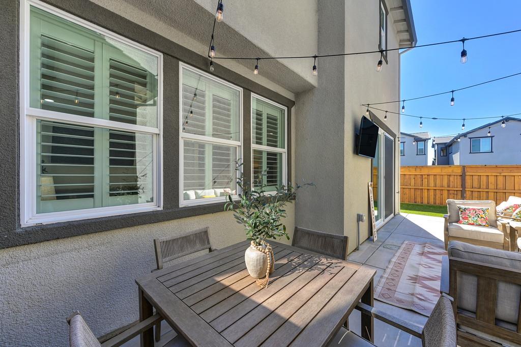 17500 Beachwood Road Lathrop, CA 95330 - Photo 57 of 78 a view of a house with a porch